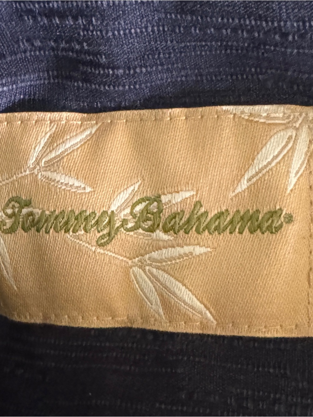 Tommy Bahama Dynamic Deco Camp Shirt – Large – New with Tags - Picture 6 of 10